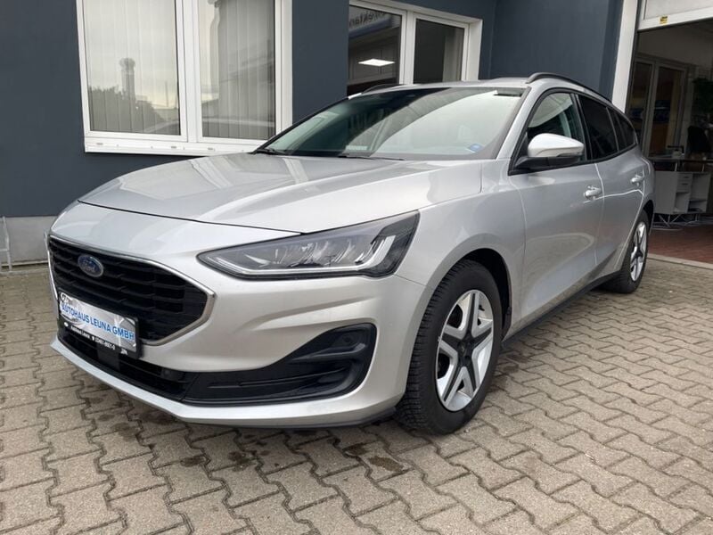 Silber Gebraucht 2022 Ford Focus Kombi | 20.299 € (Fairer Preis) - Bild 1/4