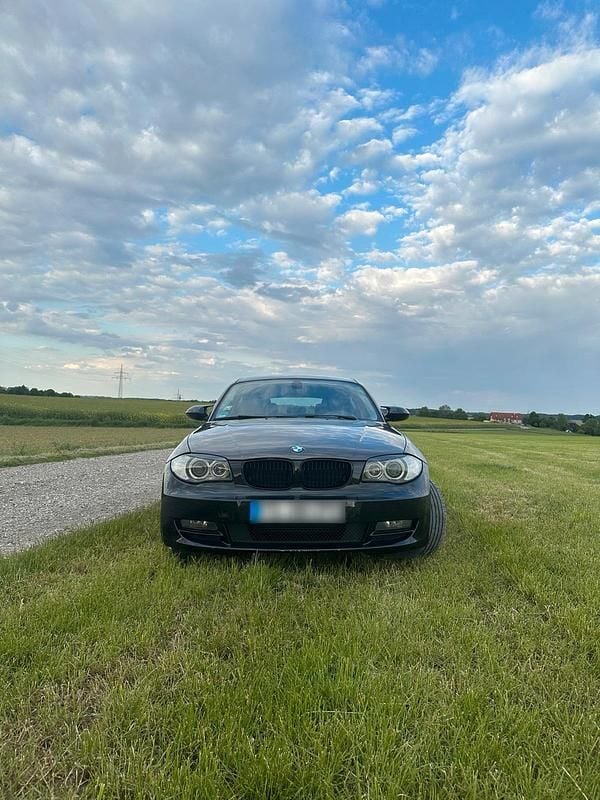 Gebraucht BMW 118 143 PS (105 kW) 2008 Braun Kleinwagen