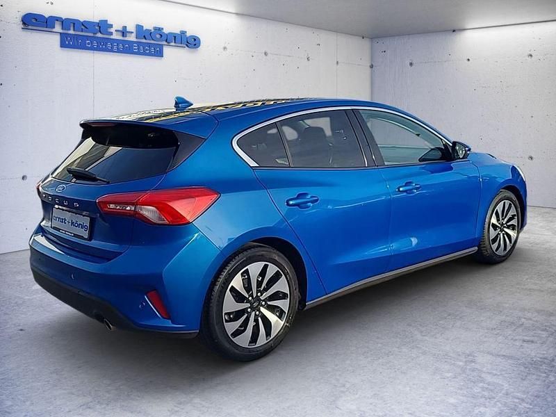 Gebraucht Ford Focus Cool & Connect 125 PS (91 kW) 2018 Blau Limousine