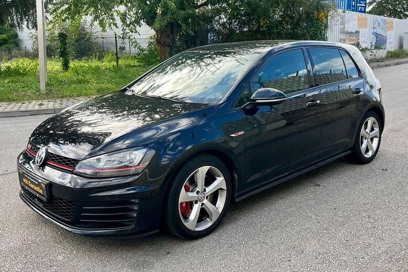 Schwarz Gebraucht 2016 VW Golf VII GTI Limousine | 13.490 € (Guter Preis) - Bild 1/4