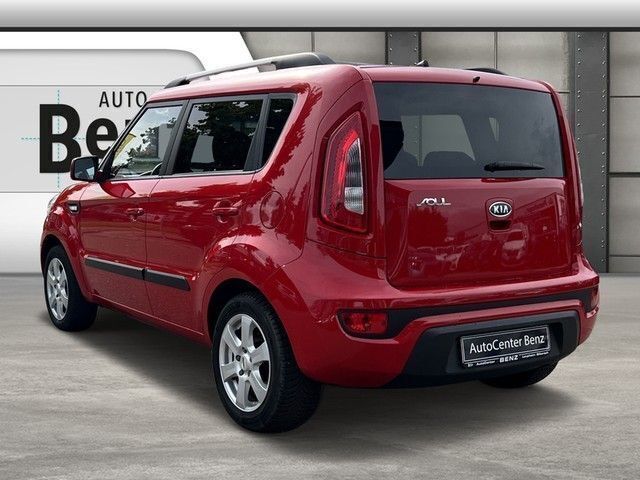 Gebraucht Kia Soul Edition 7 140 PS (102 kW) 2012 Rot SUV
