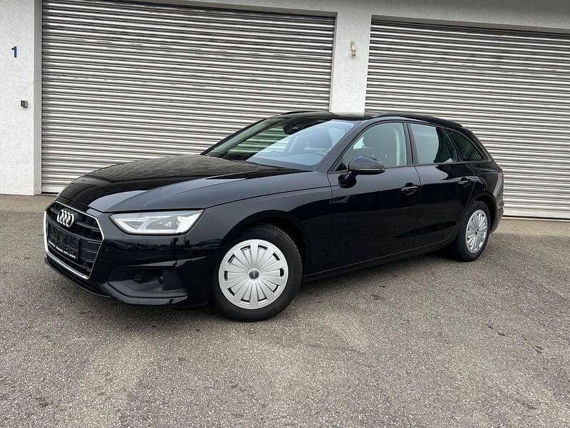 Second-hand Audi A4 163 CP (119 kW) 2022 Negru Break