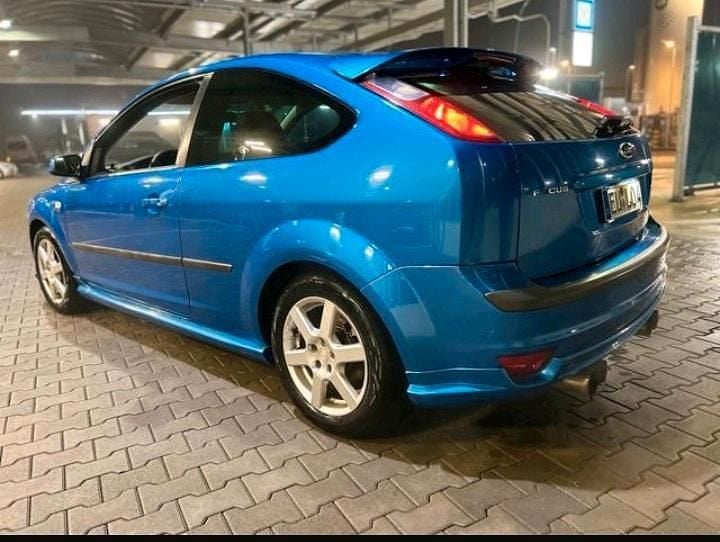 Gebraucht Ford Focus Sport 146 PS (107 kW) 2007 Blau Limousine