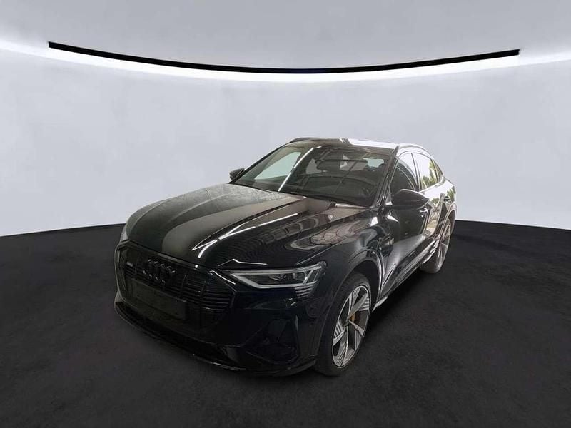 Mythosschwarz metallic Gebraucht 2022 Audi e-tron Black Edition SUV | 37.830 € (Fairer Preis) - Bild 1/2