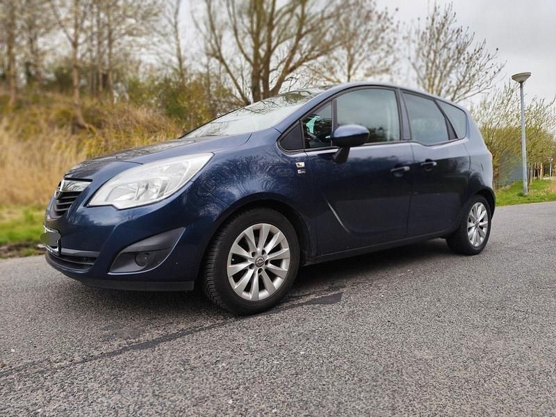 Gebraucht Opel Meriva S 101 PS (74 kW) 2012 Blau Van / Kleinbus