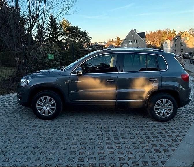 Gebraucht VW Tiguan 177 PS (130 kW) 2013 Grau SUV