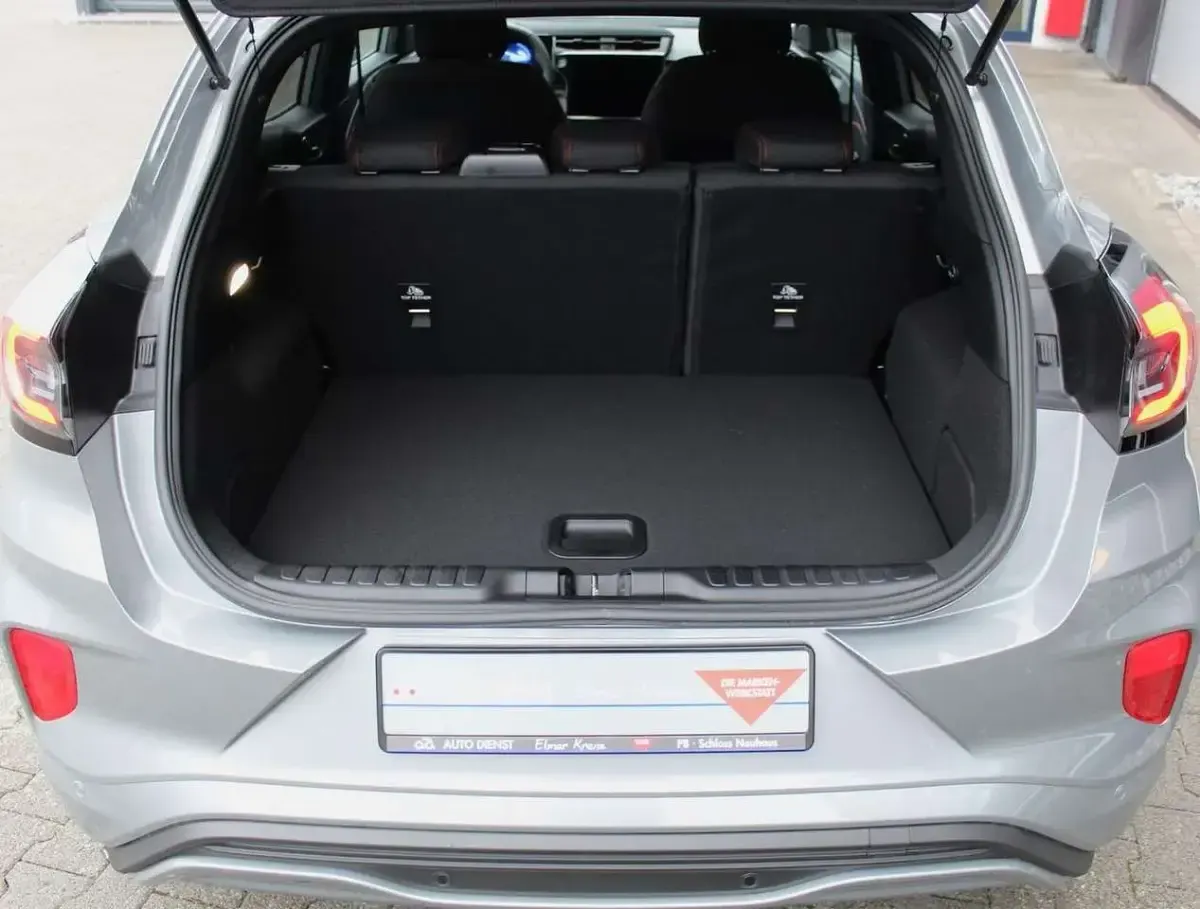 Gebraucht Ford Puma ST-Line 125 PS (91 kW) 2025 Silber SUV
