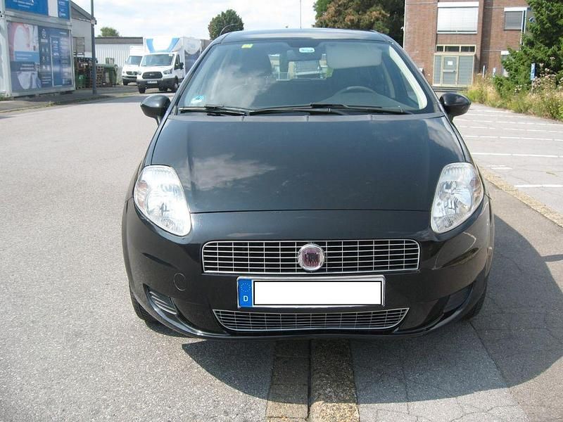 Gebraucht Fiat Punto Dynamic 77 PS (56 kW) 2009 Schwarz Kleinwagen