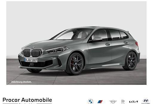 Grau Gebraucht 2024 BMW 128 Comfort Edition Limousine | 36.990 € (Teuer) - Bild 1/4