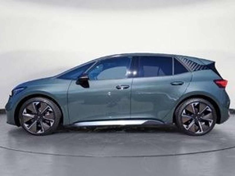 Darkforestgrün Neu 2025 Cupra Born VZ Kleinwagen | 61.990 € - Bild 1/4