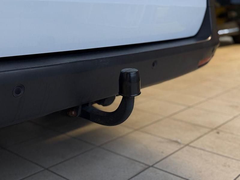 Gebraucht Mercedes Vito 163 PS (119 kW) 2019 Weiß Van