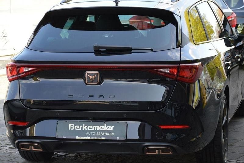 Gebraucht Cupra Leon 150 PS (110 kW) 2024 Mitternachtsschwarz (metallic) Kombi