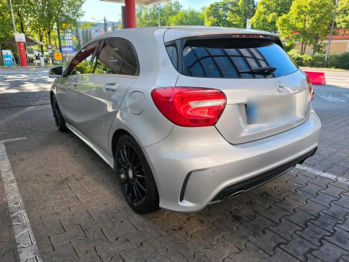 Gebraucht Mercedes A200 AMG 2015 Silber Kleinwagen