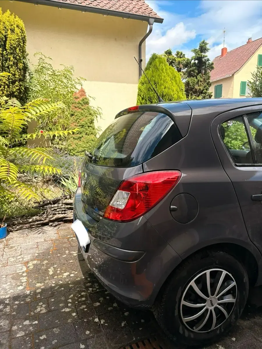 Gebraucht Opel Corsa 69 PS (50 kW) 2013 Grau Kleinwagen