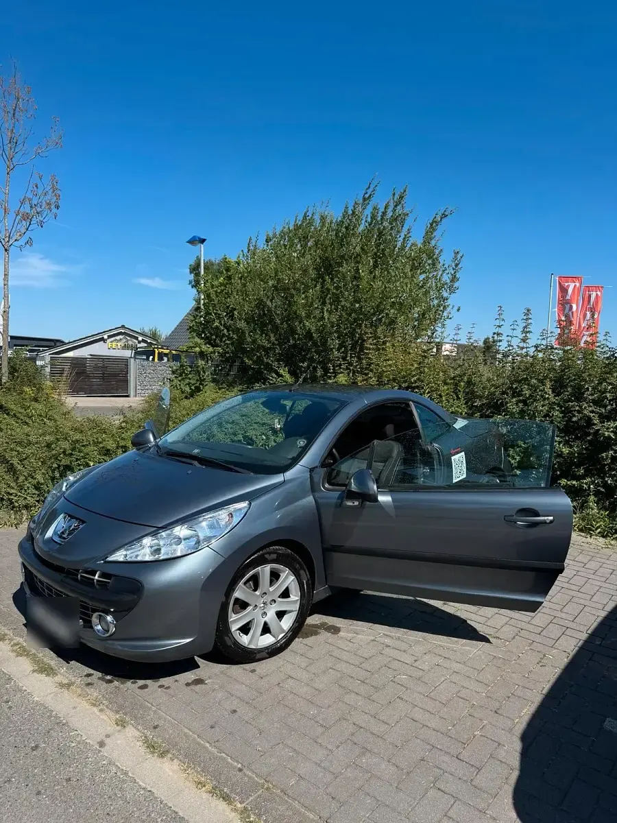 Gebraucht Peugeot 207 CC 110 PS (80 kW) 2008 Grau Cabrio