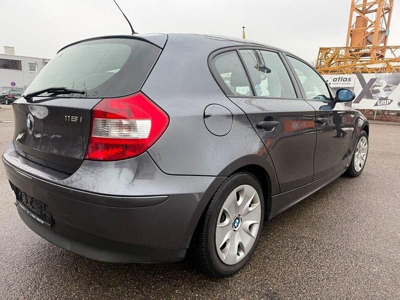 Gebraucht BMW 116 Sport Line 116 PS (85 kW) 2006 Grau Kleinwagen