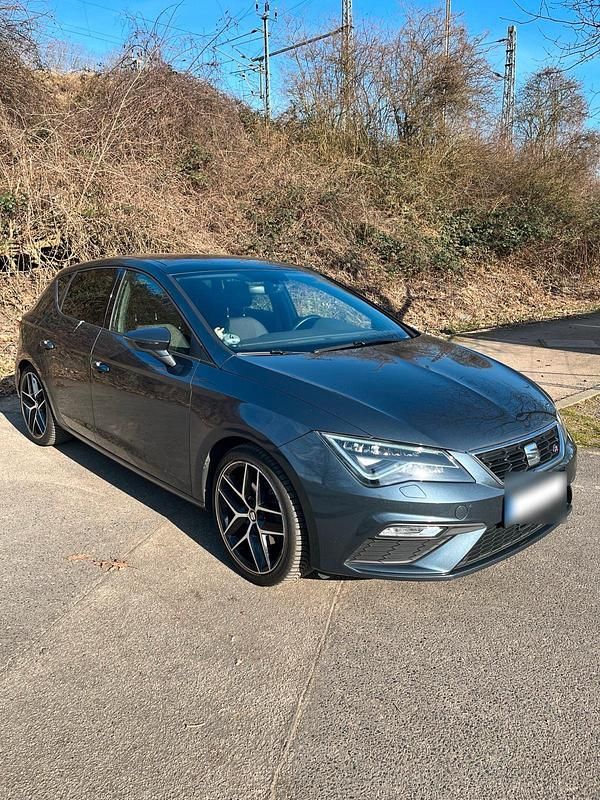 Gebraucht Seat Leon FR 150 PS (110 kW) 2018 Grau Kleinwagen