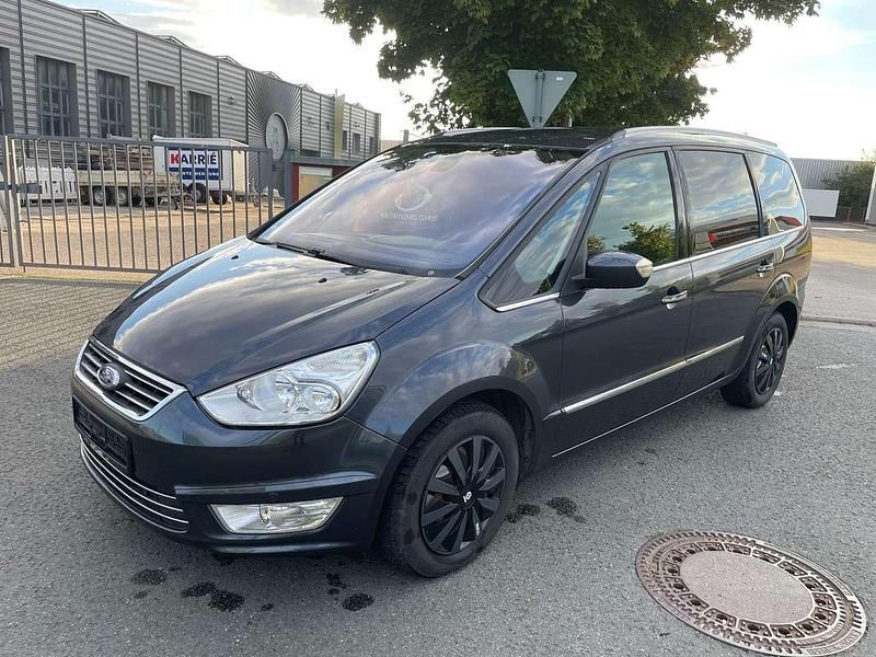 Gebraucht Ford Galaxy Titanium 145 PS (106 kW) 2011 Grau Van / Kleinbus