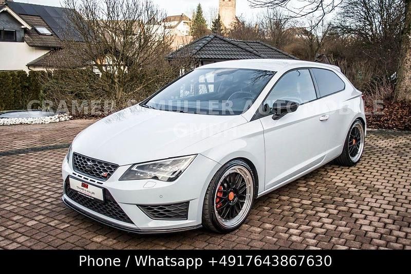 Weiß Gebraucht 2014 Seat Leon SC CUPRA Kleinwagen | 20.399 € (Teuer) - Bild 1/4