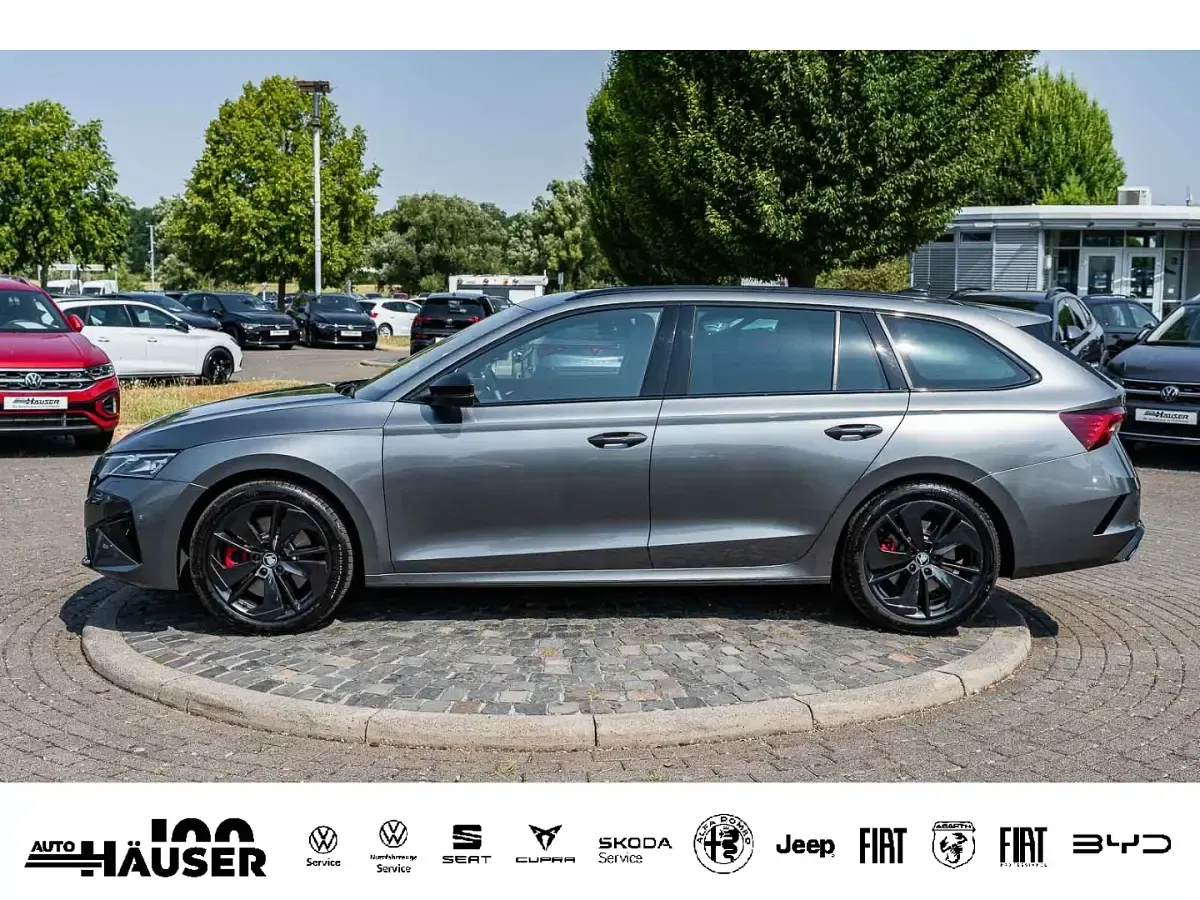 Gebraucht Skoda Octavia RS 265 PS (194 kW) 2026 Grau Kombi
