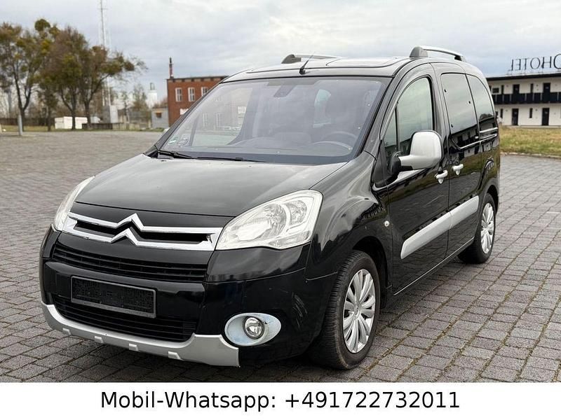 Gebraucht Citroën Berlingo SELECTION 120 PS (88 kW) 2011 Schwarz Van / Kleinbus