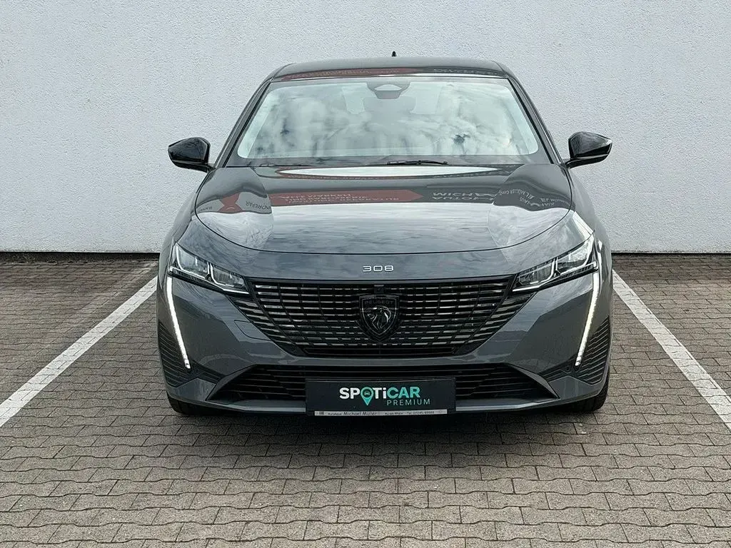 Neu Peugeot 308 Allure 145 PS (106 kW) 2025 Grau Limousine