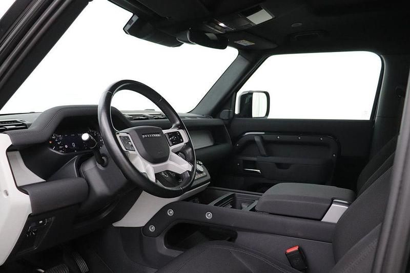 Gebraucht Land Rover Defender 200 PS (147 kW) 2023 Schwarz SUV