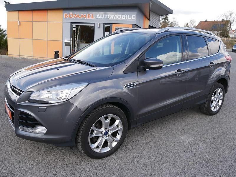 Gebraucht Ford Kuga Titanium 150 PS (110 kW) 2014 Grau SUV