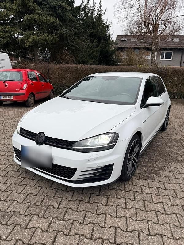 Gebraucht VW Golf GTD 184 PS (135 kW) 2015 Weiß Coupé