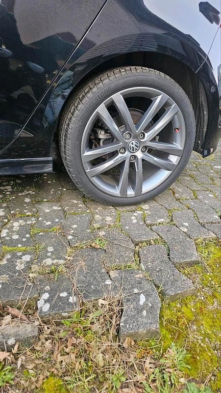 Gebraucht VW Golf VII Cup 122 PS (89 kW) 2014 Schwarz Limousine