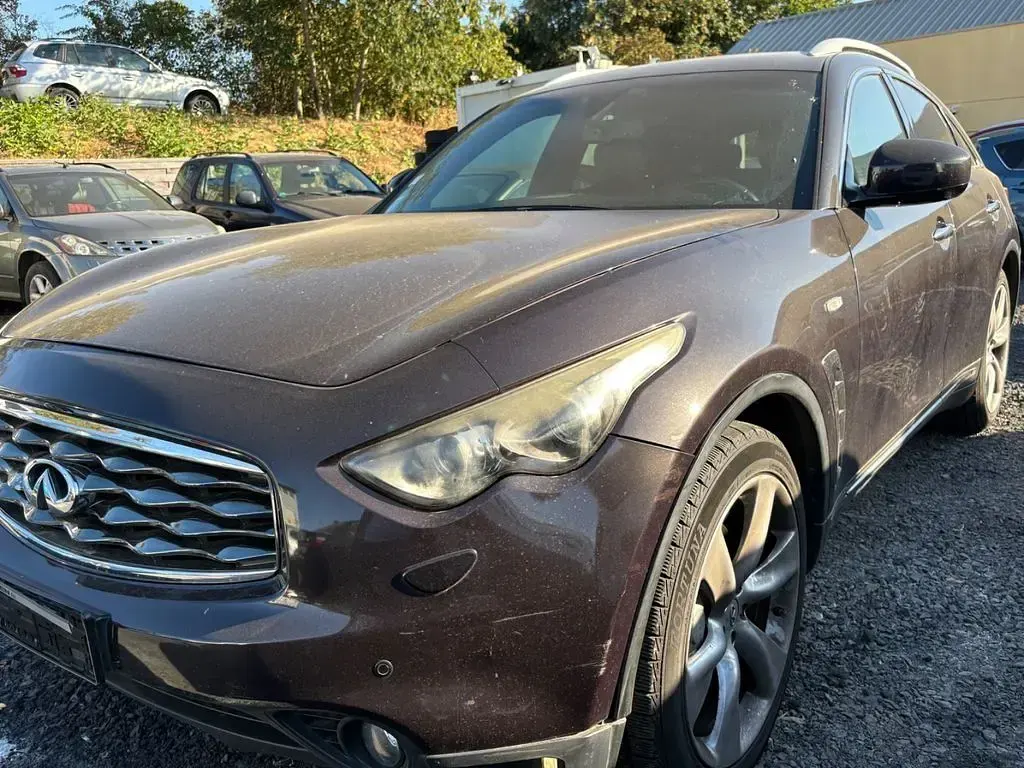 Gebraucht Infiniti Fx30 Premium 238 PS (175 kW) 2012 Braun SUV