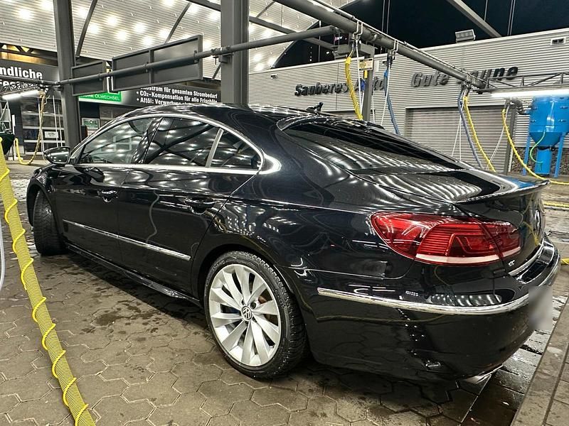 Gebraucht VW Passat 177 PS (130 kW) 2013 Schwarz Coupé