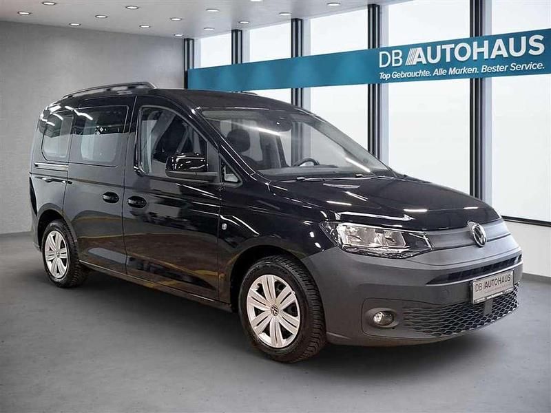 Second-hand VW Caddy 122 CP (89 kW) 2022 Negru Monovolum