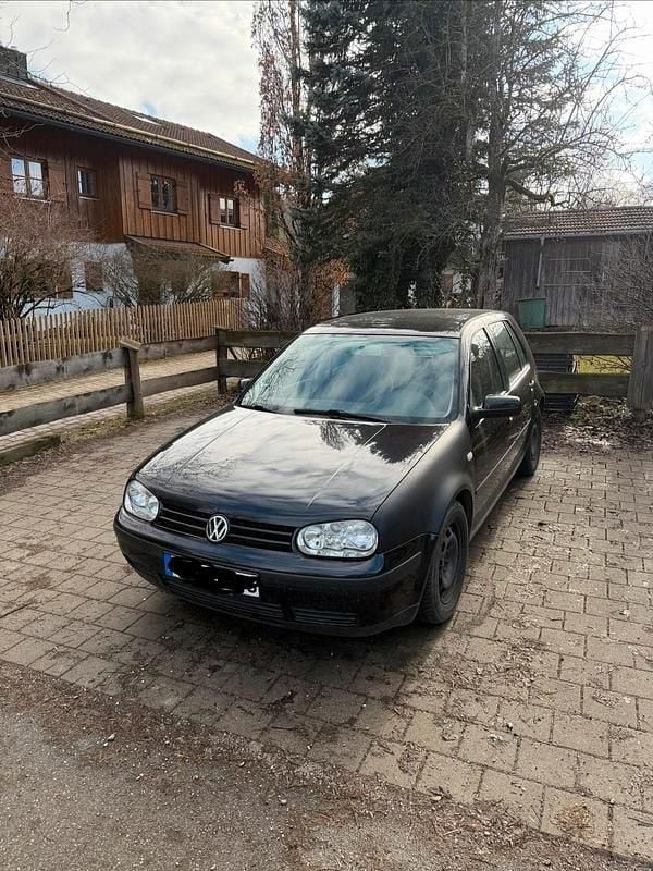 Gebraucht VW Golf IV 105 PS (77 kW) 2000 Schwarz Kleinwagen