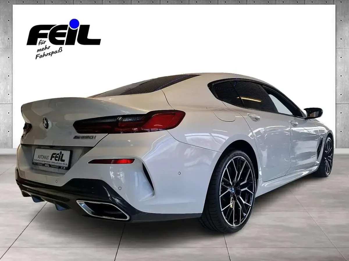 Gebraucht BMW M850 Sport Line 530 PS (389 kW) 2025 Mineralweiss Coupé