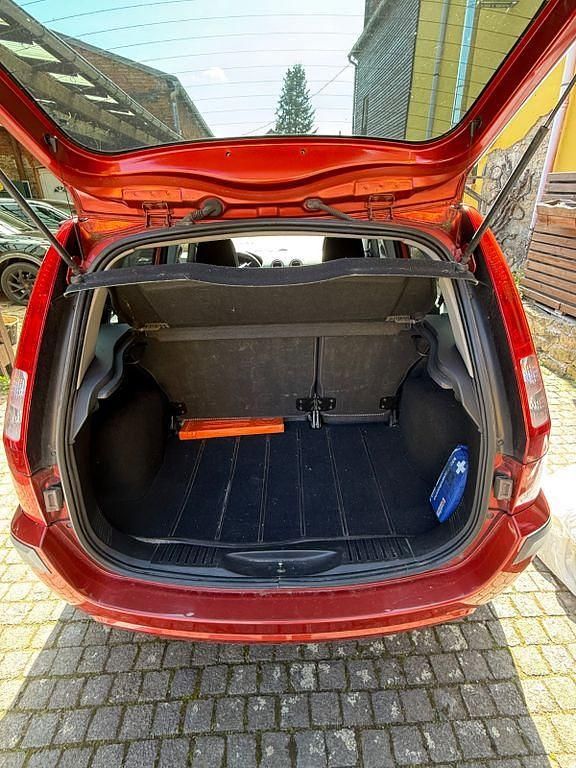 Gebraucht Ford Fusion 80 PS (58 kW) 2006 Rot Kleinwagen
