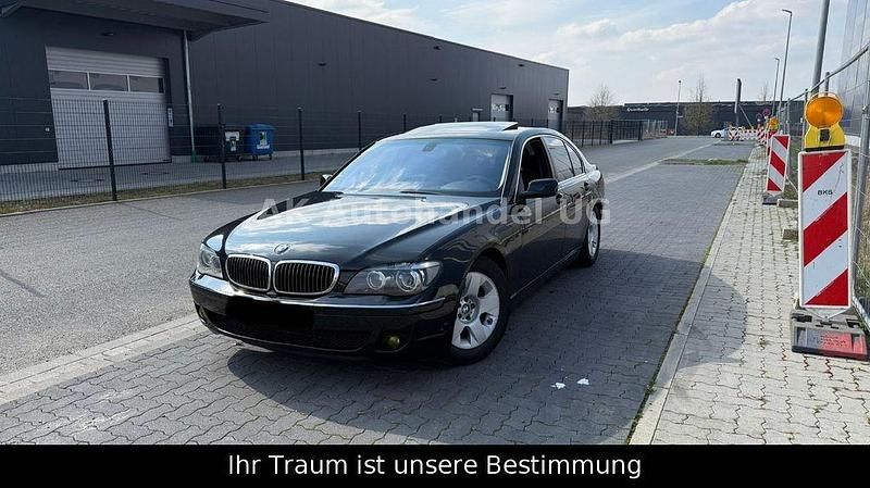 Schwarz Gebraucht 2006 BMW 740 Sport Line Limousine | 7.990 € (Fairer Preis) - Bild 1/4