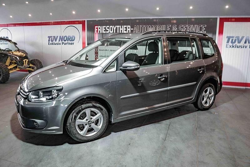 Gebraucht VW Touran Trendline 105 PS (77 kW) 2012 Grau Van / Kleinbus