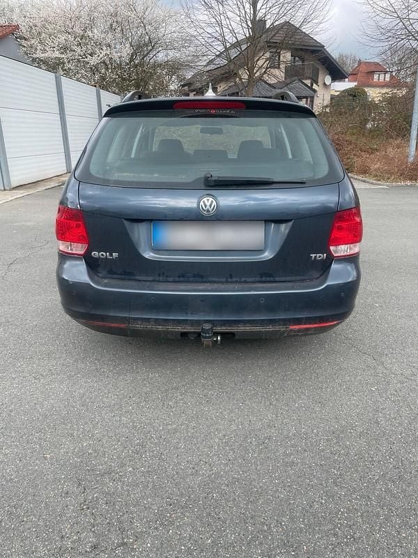 Gebraucht VW Golf V 140 PS (102 kW) 2009 Blau Kombi