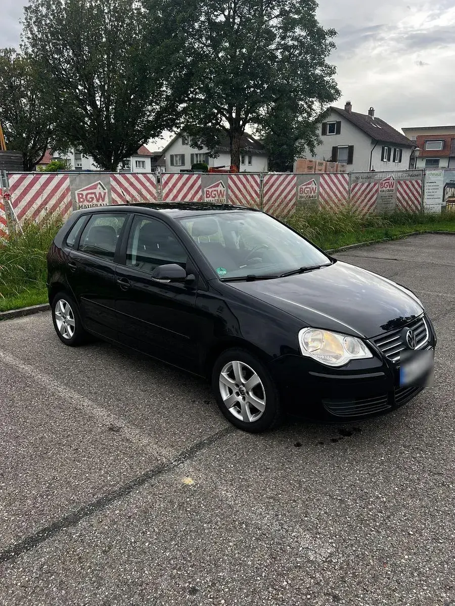Gebraucht VW Polo Basis 75 PS (55 kW) 2005 Schwarz Kleinwagen