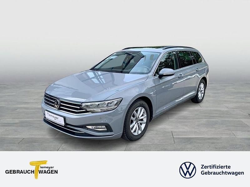 Grau Gebraucht 2022 VW Passat Business Kombi | 19.790 € (Fairer Preis) - Bild 1/4