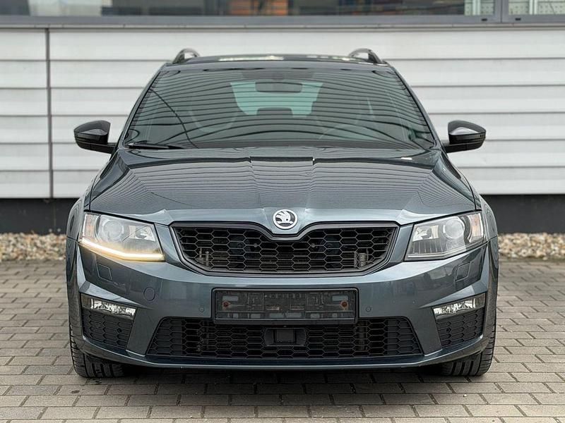 Gebraucht Skoda Octavia vRS 184 PS (135 kW) 2016 Grau Kleinwagen