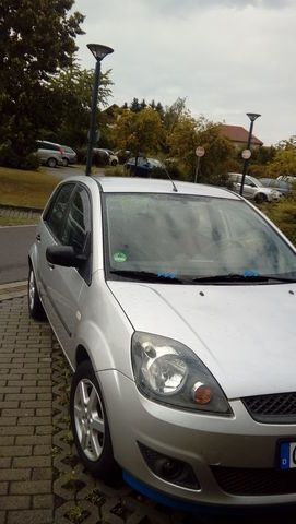Gebraucht Ford Fiesta 80 PS (58 kW) 2006 Grau Kleinwagen