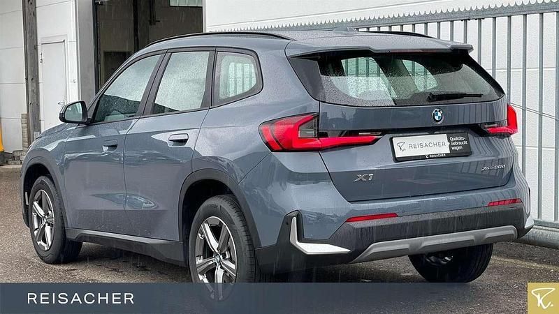 Gebraucht BMW X1 Shadowline 150 PS (110 kW) 2024 Storm bay metallic SUV