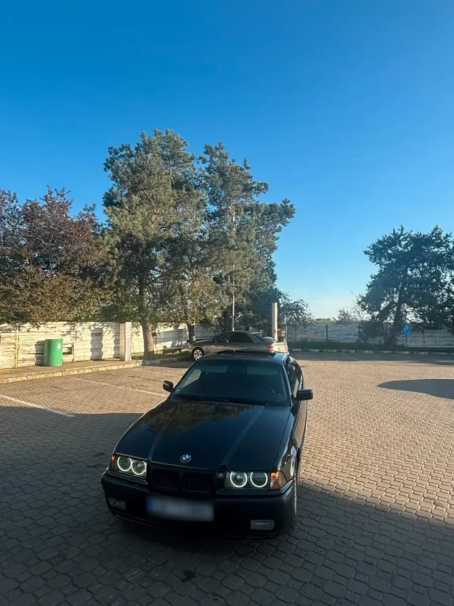 Gebraucht BMW 316 Performance 117 PS (86 kW) 1994 Braun Coupé