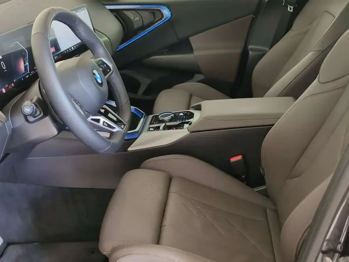Gebraucht BMW X3 M Sport 197 PS (144 kW) 2025 Sophistograu brillanteffekt me SUV