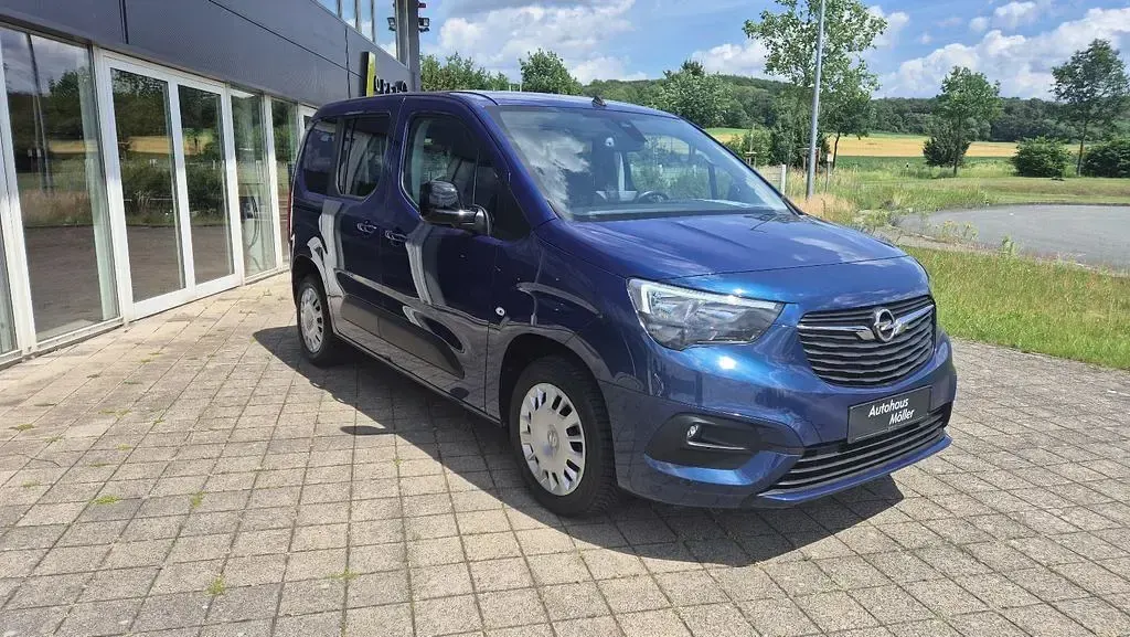Gebraucht Opel Combo Life Elegance 131 PS (96 kW) 2022 Blau Van / Kleinbus