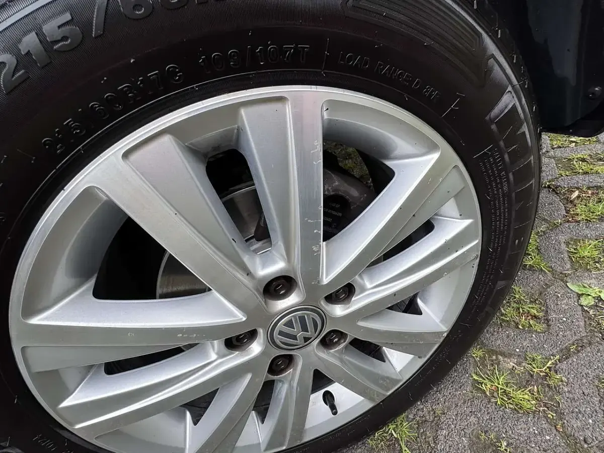 Gebraucht VW Multivan Comfortline 150 PS (110 kW) 2016 Blau Van / Kleinbus