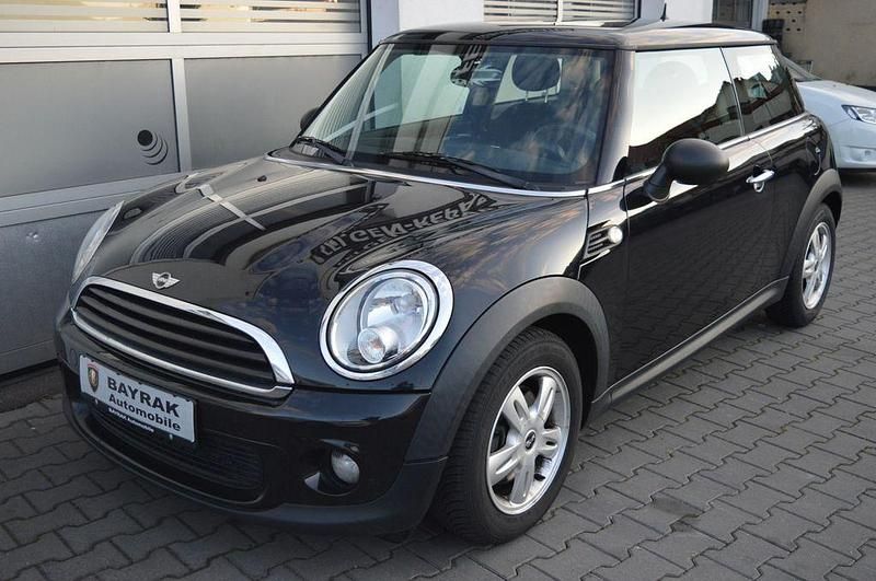 Schwarz Gebraucht 2011 Mini ONE Salt Kleinwagen | 4.590 € (Guter Preis) - Bild 1/4