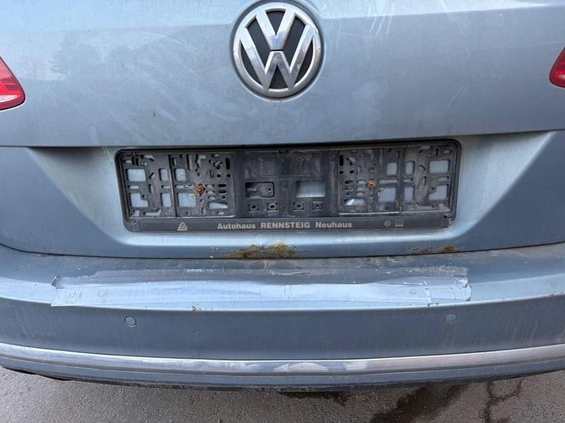 Gebraucht VW Passat 140 PS (102 kW) 2013 Blau Kombi